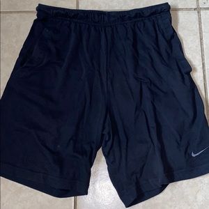 Medium shorts